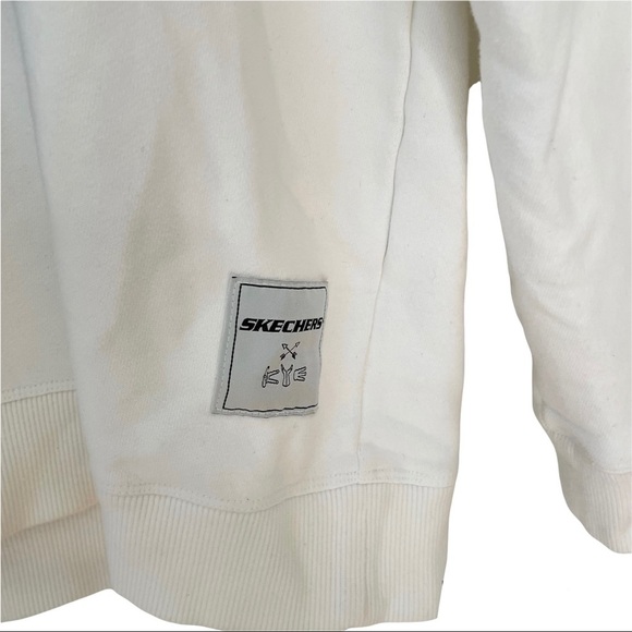 Sketchers | Kye Graphic Logo Sweatshirt - Picture 4 of 5